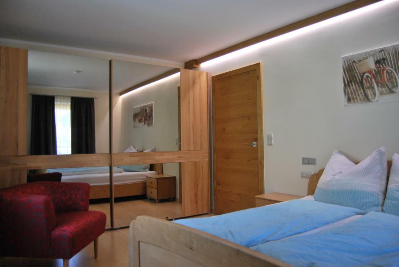 Landresidenz s'Daham Apartment Heiligenblut Bagian luar foto