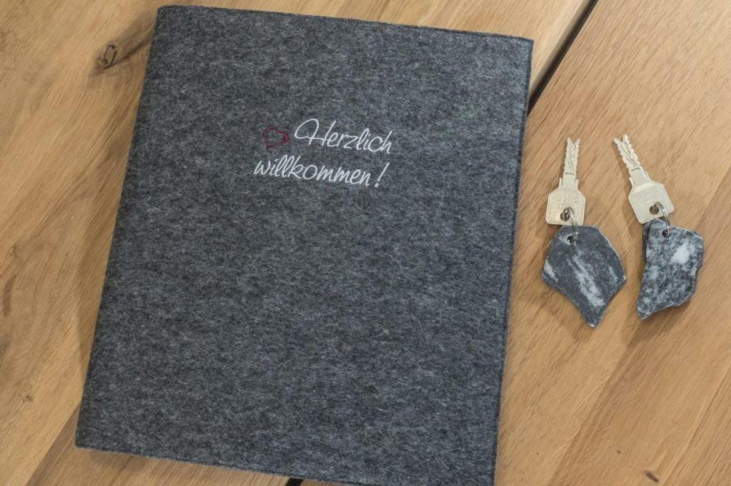 Landresidenz s'Daham Apartment Heiligenblut Bagian luar foto
